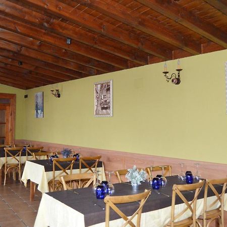 Hosteleria El Curro Torrelavega Eksteriør billede